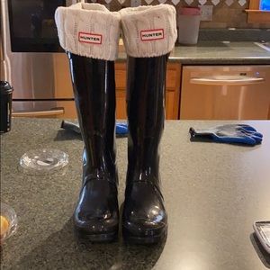 COPY - Hunter Tall Rain Boots- Glossy Black. Size…
